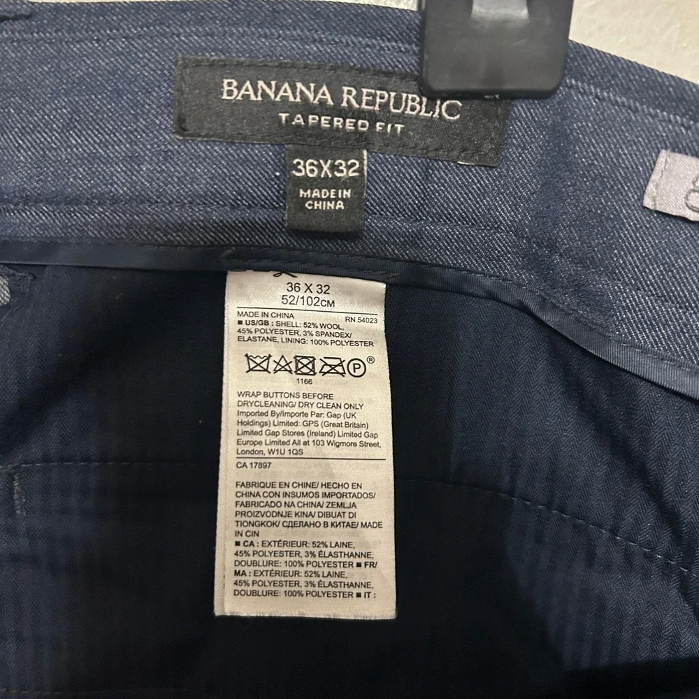 Banana Republic Trousers 38x29 Navy Blue Work Casual Tailored Performance Pants